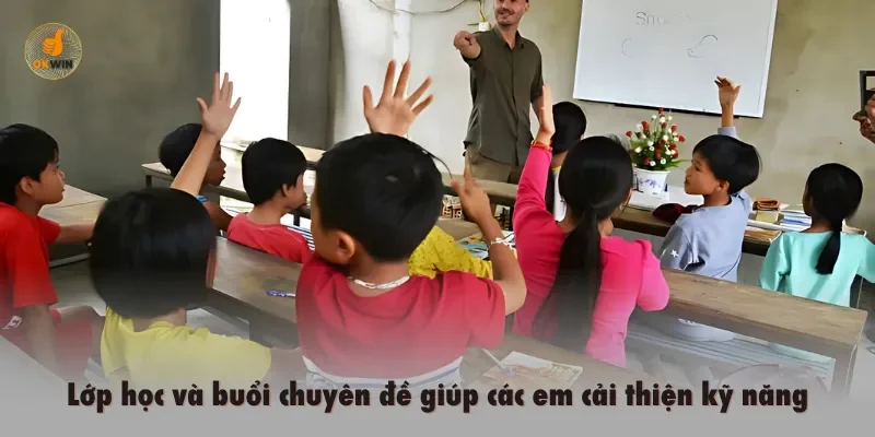 Lớp học và buổi chuyên đề giúp các em cải thiện kỹ năng
